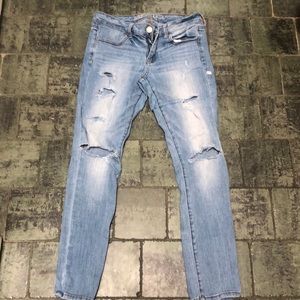 Light blue mid rise jeans